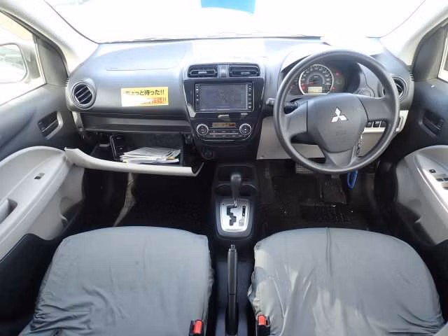 MITSUBISHI MIRAGE