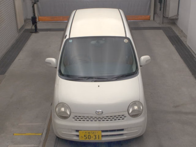 DAIHATSU MOVE LATTE