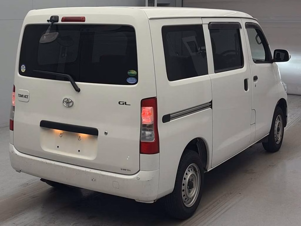 TOYOTA TOWN ACE