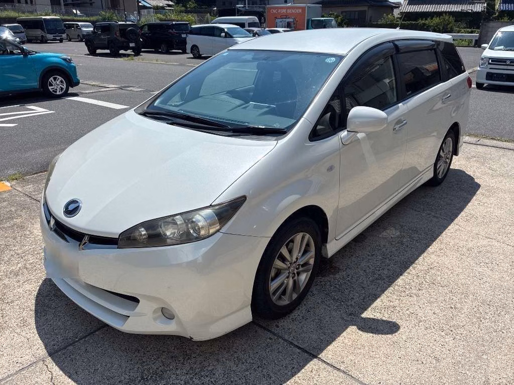TOYOTA WISH