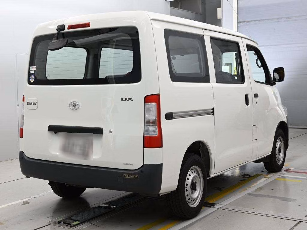 TOYOTA TOWN ACE