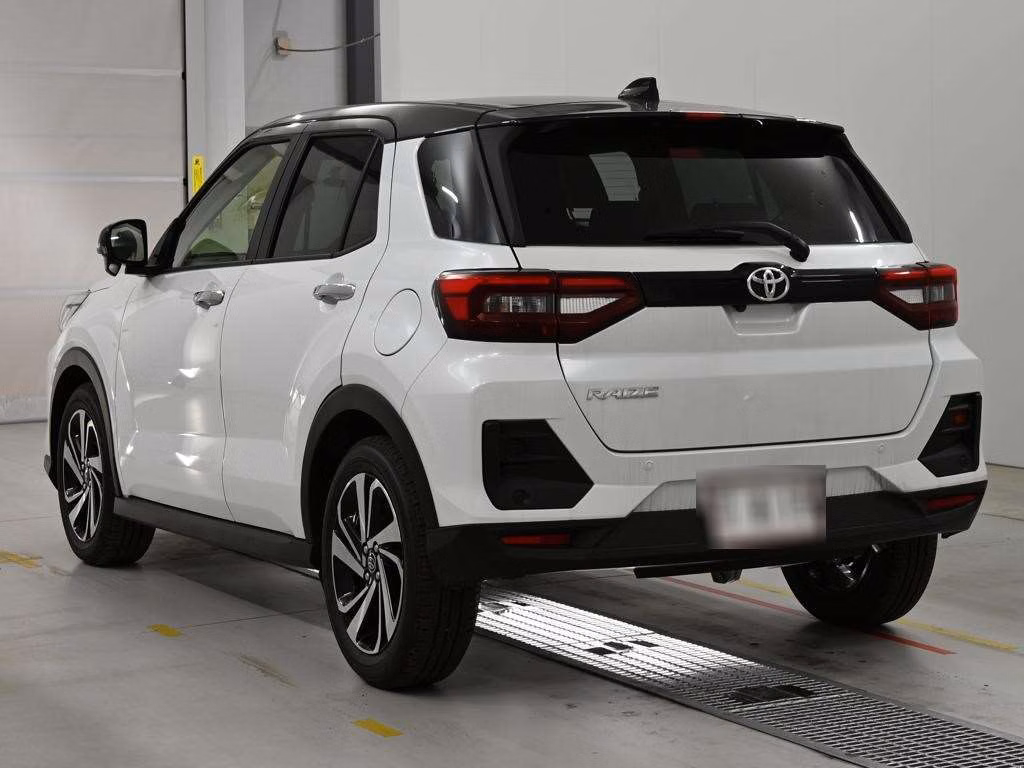 TOYOTA RAIZE