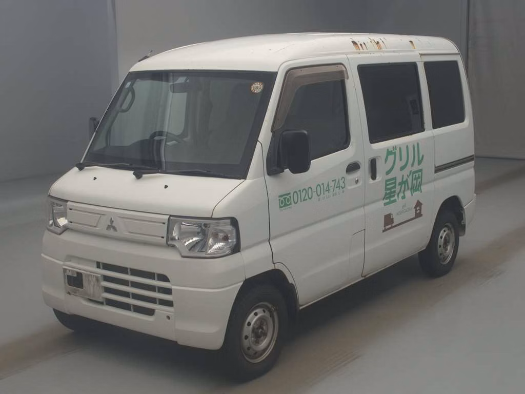 MITSUBISHI MINICAB