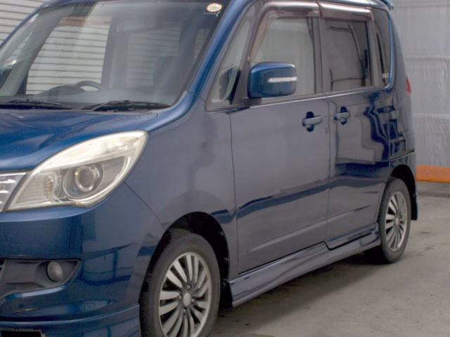 MITSUBISHI DELICA D:2