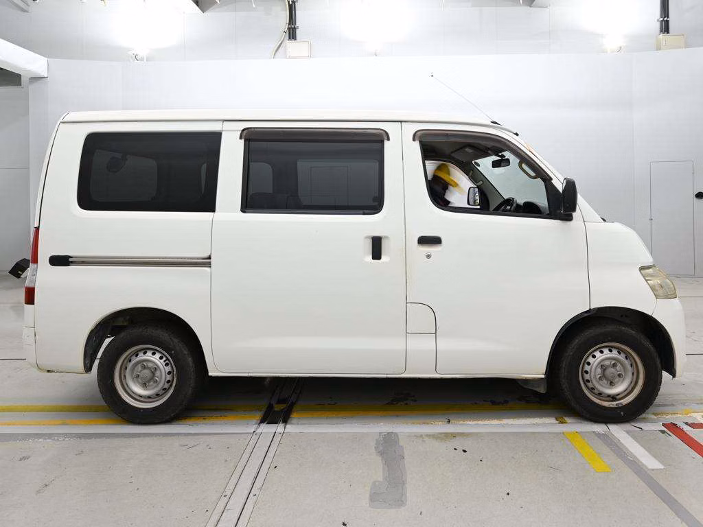 TOYOTA LITE ACE