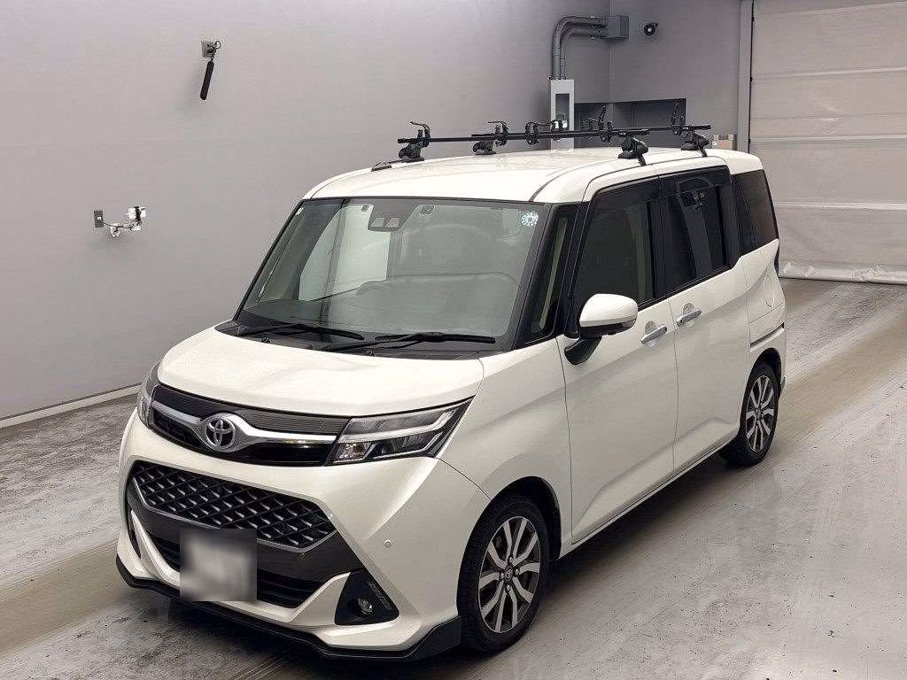 TOYOTA TANK