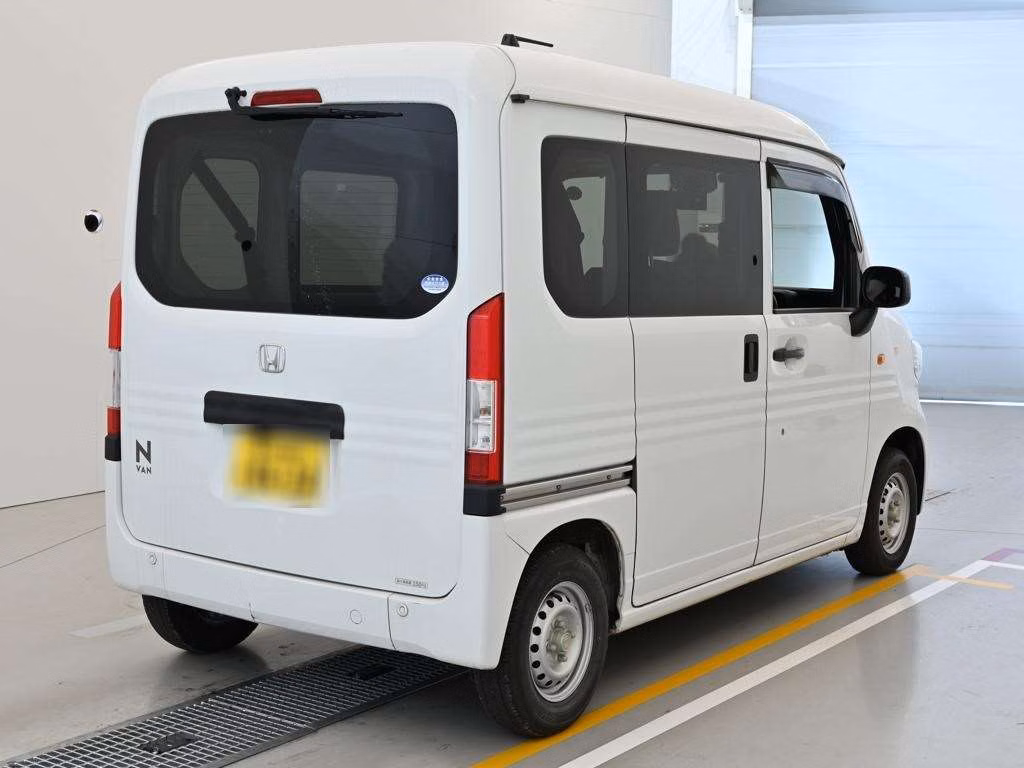 HONDA N-VAN
