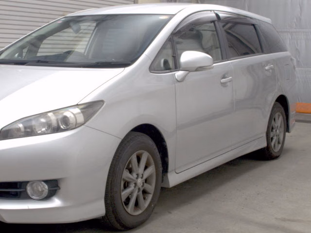 TOYOTA WISH