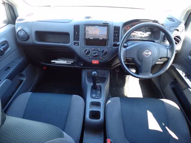 NISSAN AD