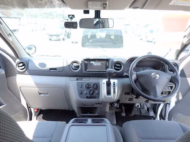 NISSAN NV350 CARAVAN