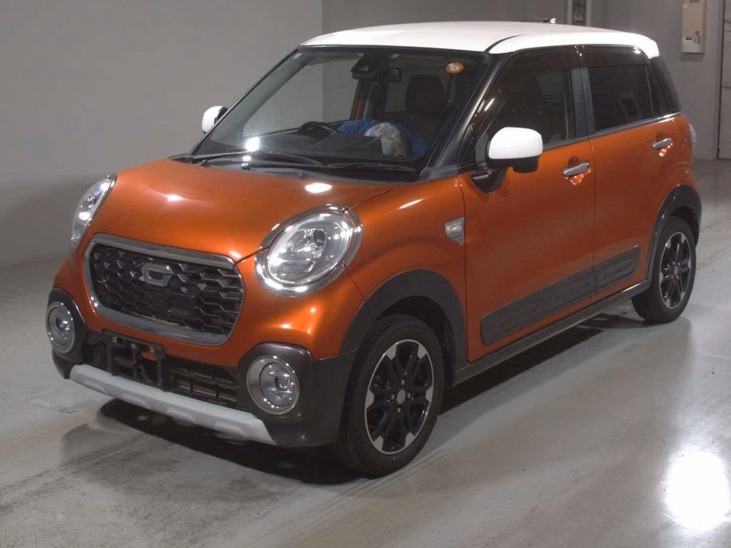 DAIHATSU CAST