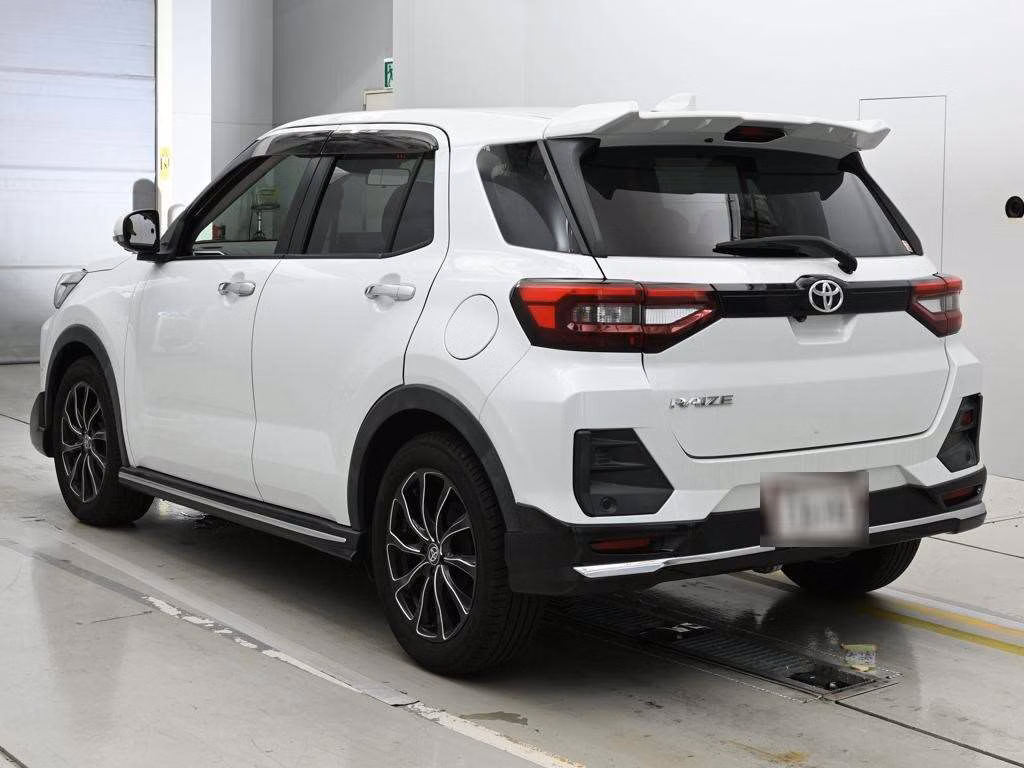 TOYOTA RAIZE