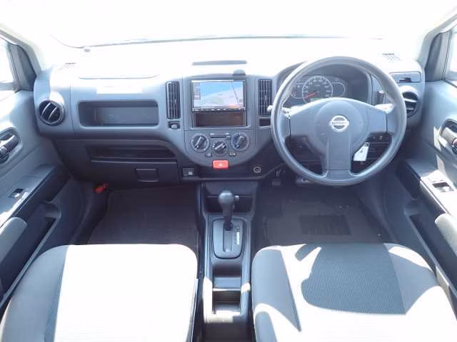 NISSAN AD