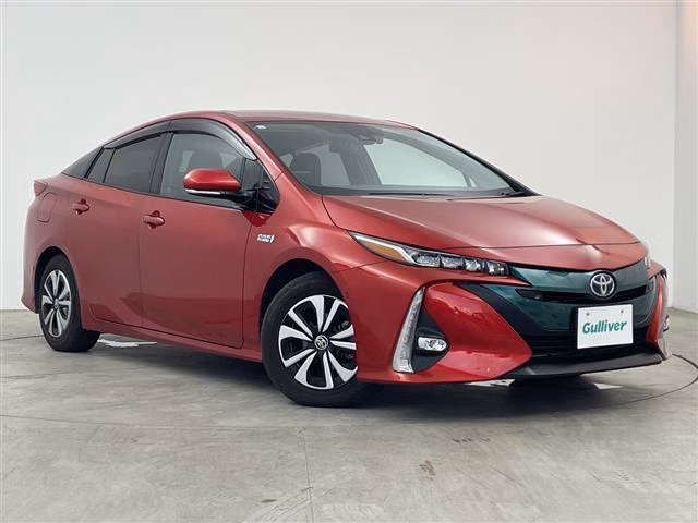 Toyota Prius PHV