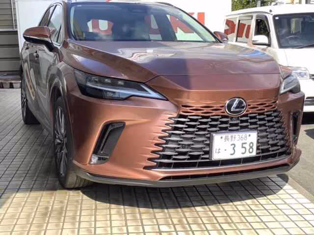 Lexus RX450h+