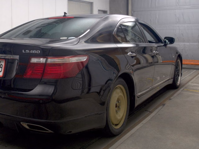 LEXUS LS460
