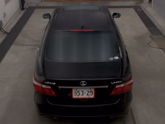 LEXUS LS460