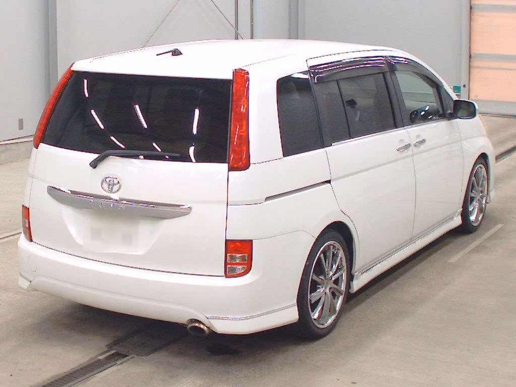 TOYOTA ISIS