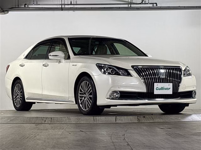 Toyota Crown Majesta