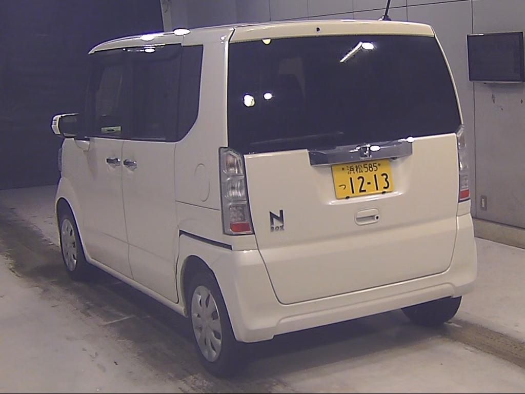 HONDA N-BOX