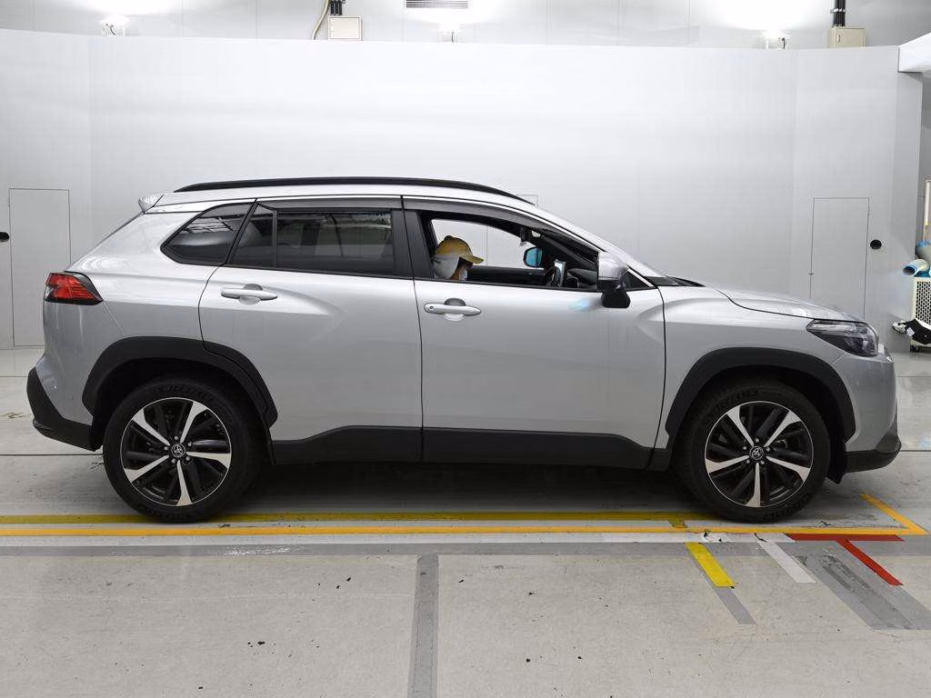 TOYOTA COROLLA CROSS