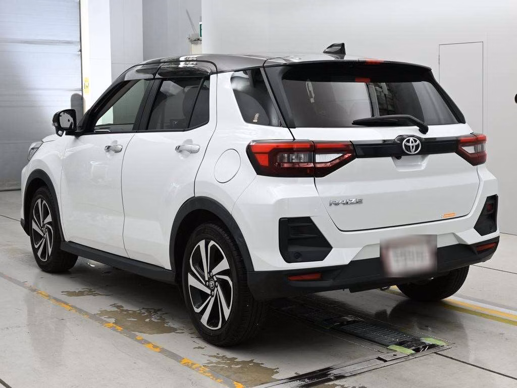 TOYOTA RAIZE