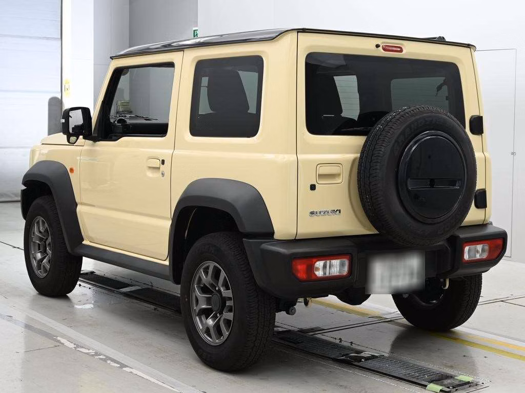 SUZUKI JIMNY SIERRA