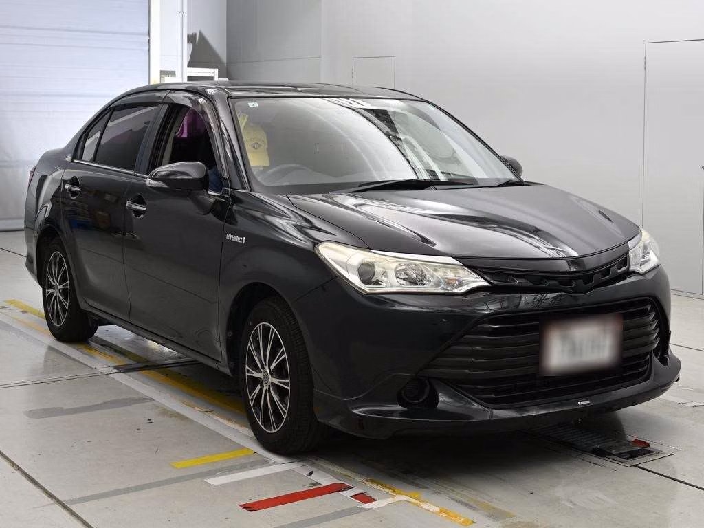 TOYOTA COROLLA AXIO
