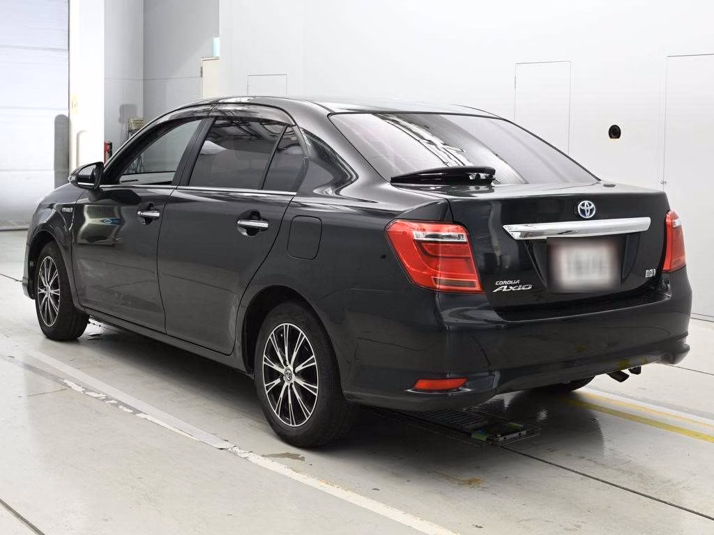 TOYOTA COROLLA AXIO