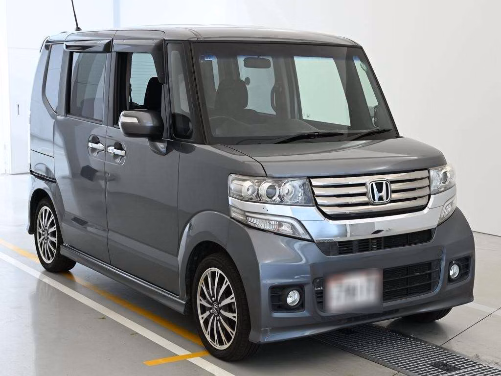 HONDA N-BOX