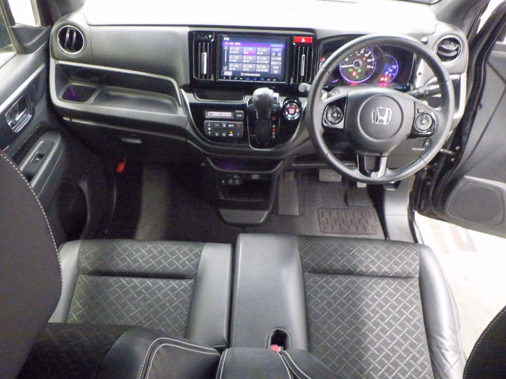 HONDA N-WGN