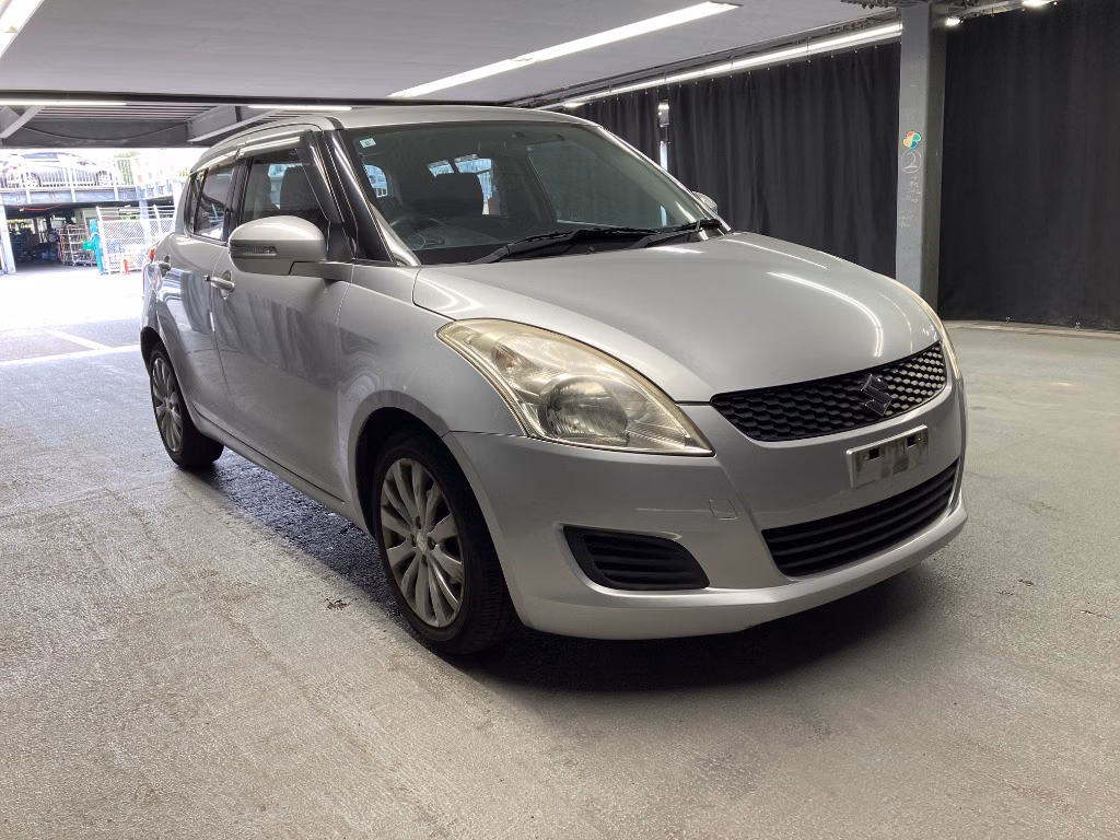SUZUKI SWIFT