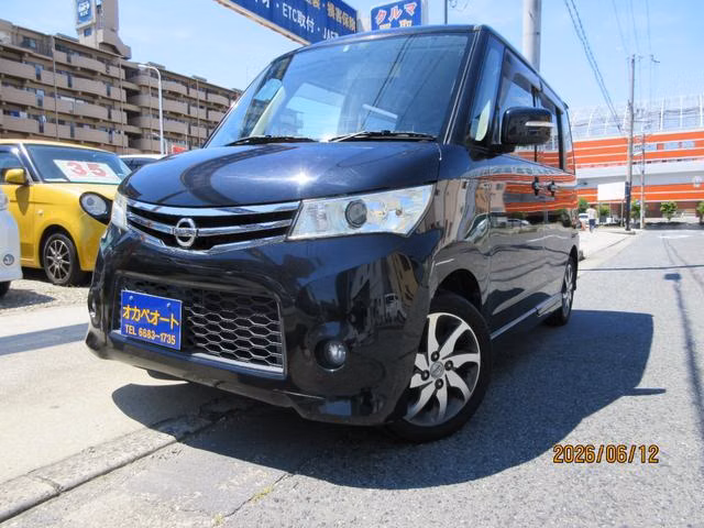 NISSAN ROOX