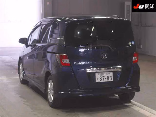 HONDA FREED SPIKE