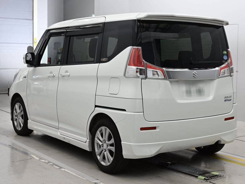 SUZUKI SOLIO