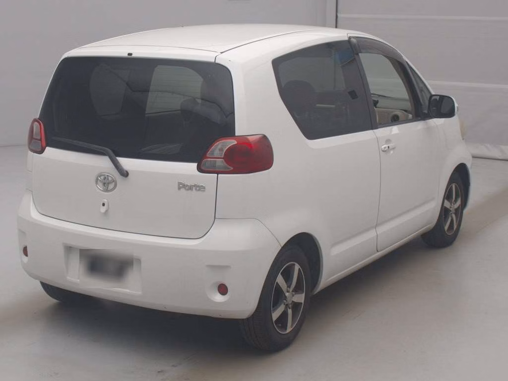 TOYOTA PORTE