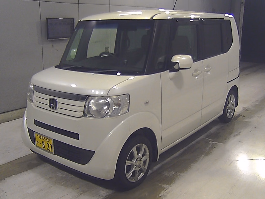 HONDA N-BOX