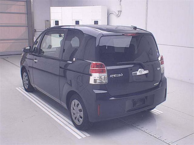 TOYOTA SPADE