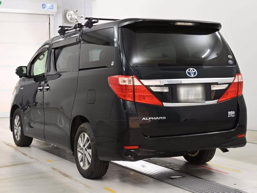 TOYOTA ALPHARD