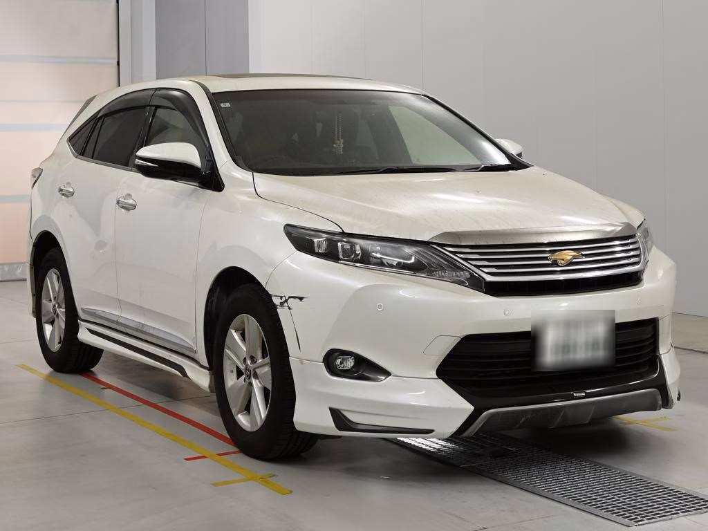 TOYOTA HARRIER