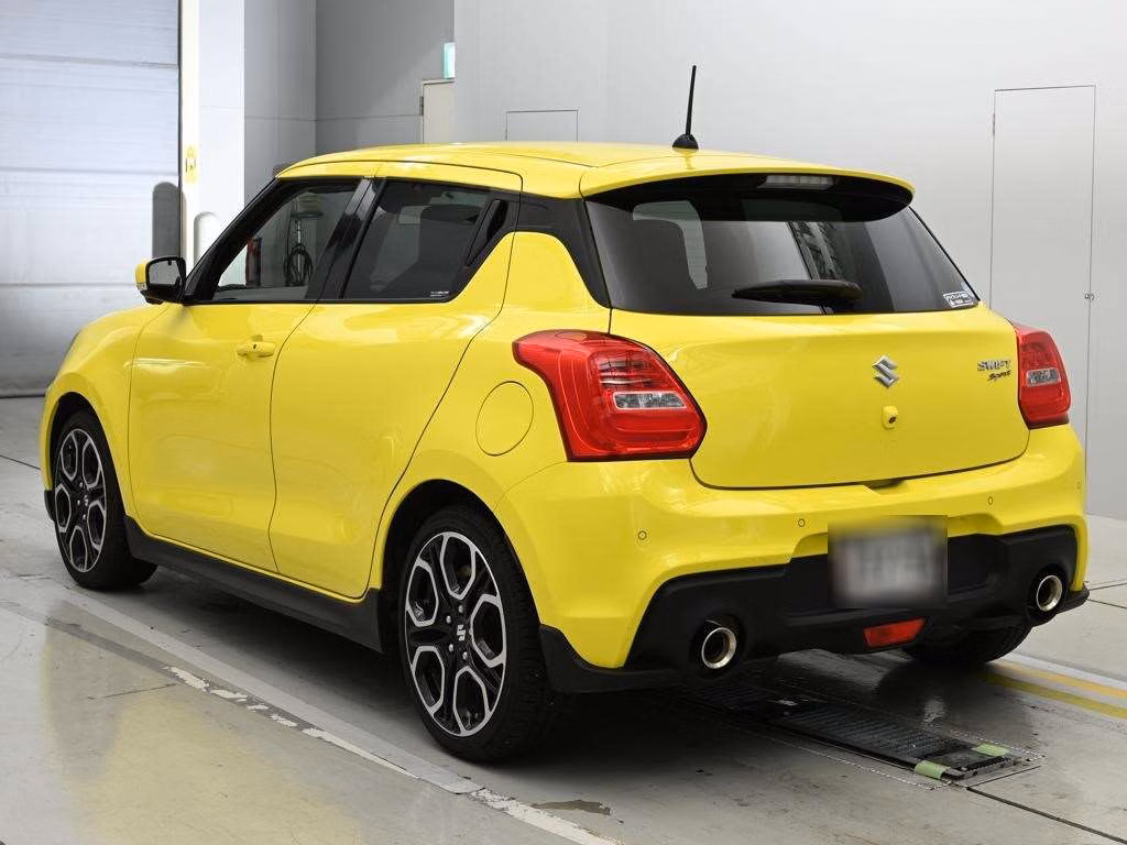 SUZUKI SWIFT