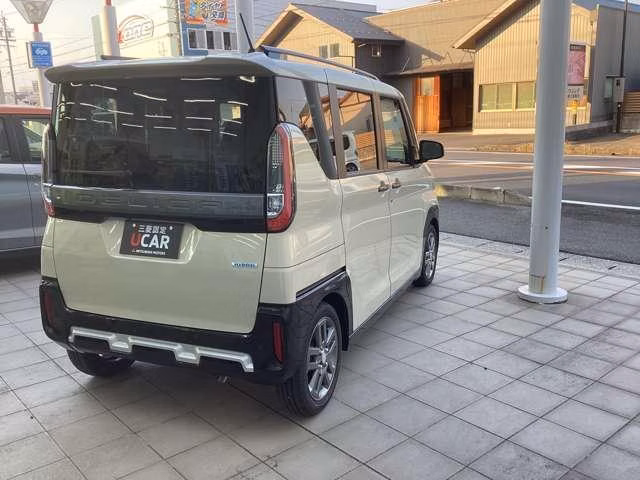 MITSUBISHI DELICA MINI