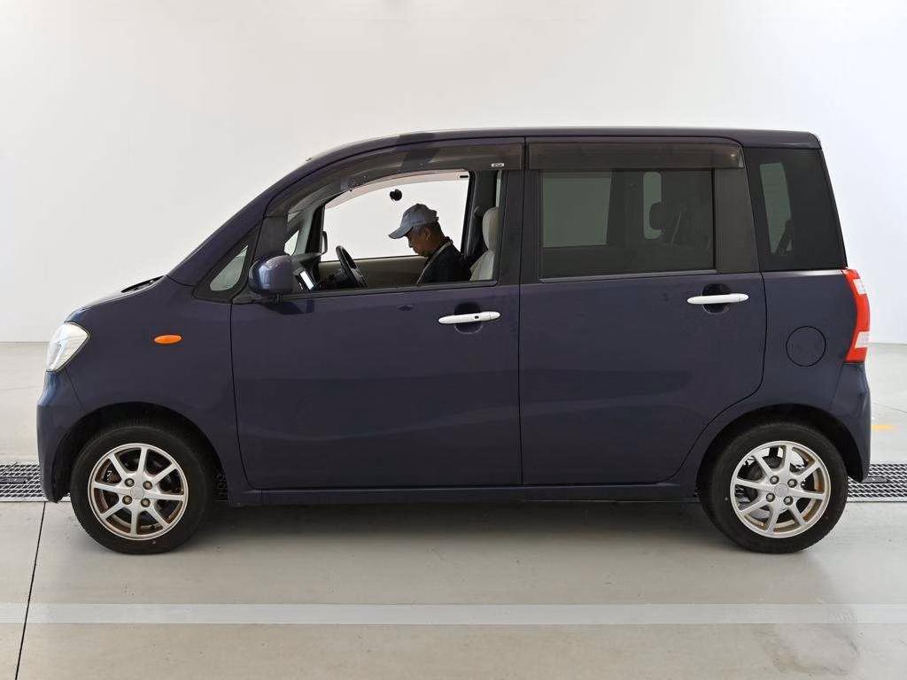 DAIHATSU TANTO EXE