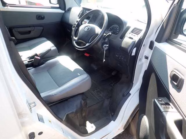 TOYOTA LITE ACE