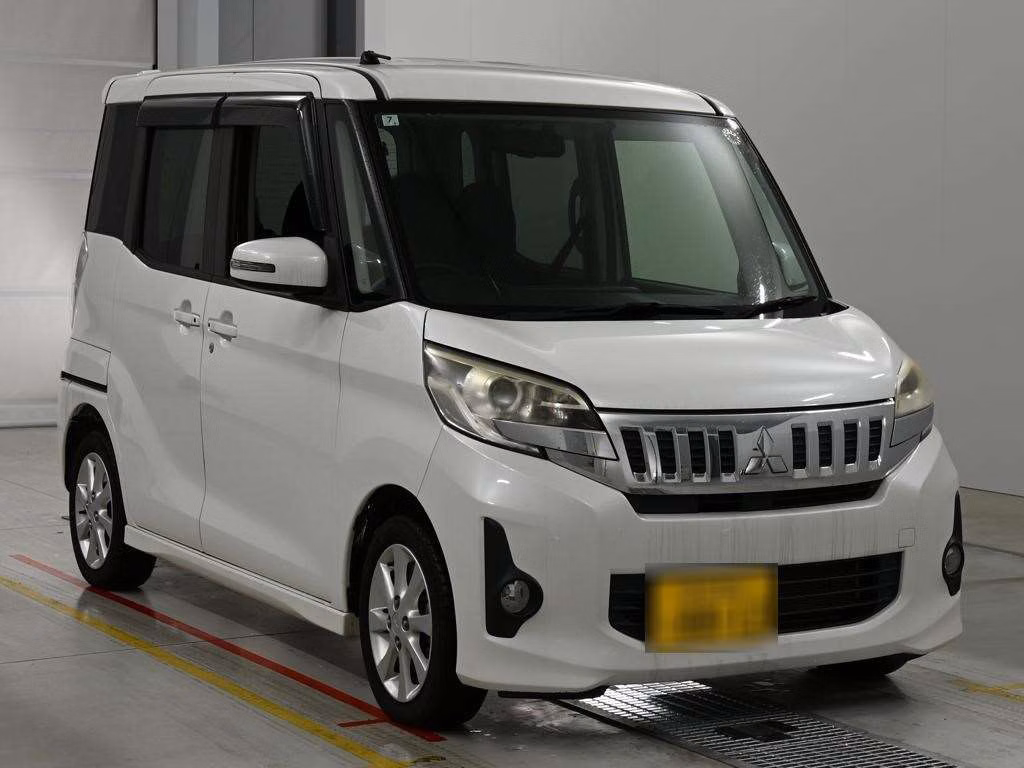 MITSUBISHI EK SPACE