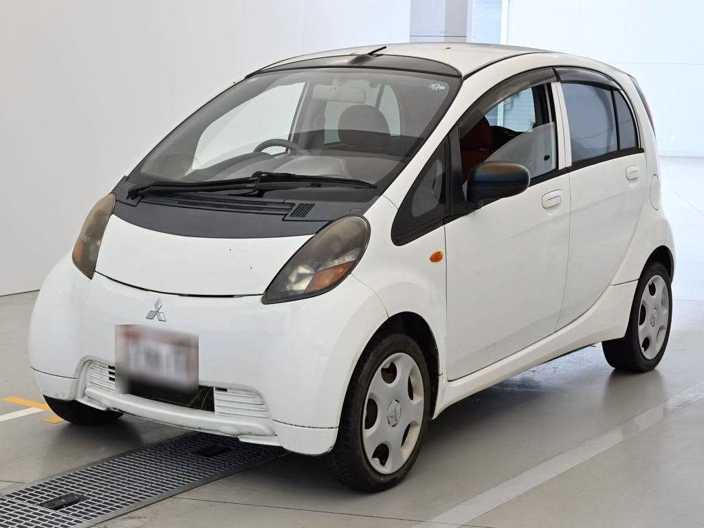 MITSUBISHI I