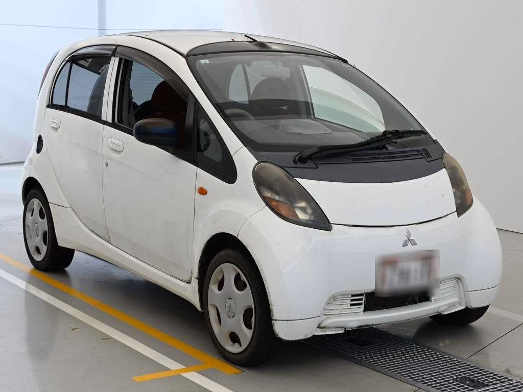 MITSUBISHI I