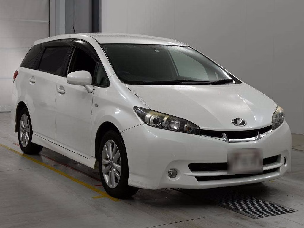TOYOTA WISH