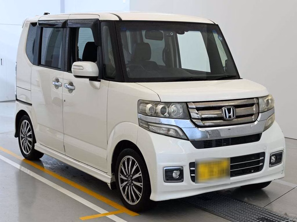 HONDA N-BOX