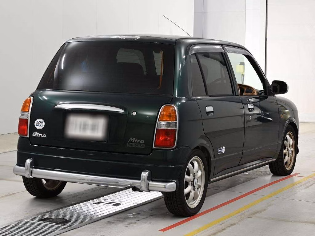 DAIHATSU MIRA GINO